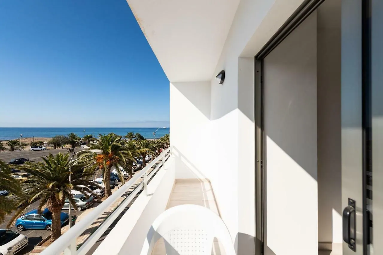 2 Min Walk To Beach - Private Terrace - Some With Sea Views La Playa de Arguineguin