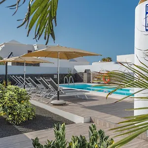 Maribel Pocillos Villa Puerto del Carmen (Lanzarote)